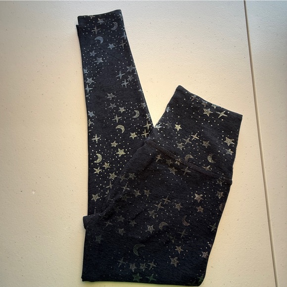 Beyond Yoga Starry Night SoftShine High Waisted Midi Leggings Small Black - Picture 12 of 12